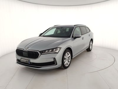 Skoda Superb 2.0 tdi Selection 150cv dsg del 2024 usata a Massa