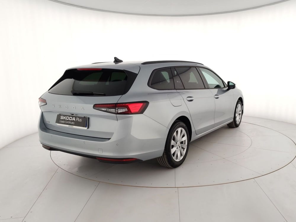 Skoda Superb usata a Massa-Carrara (3)