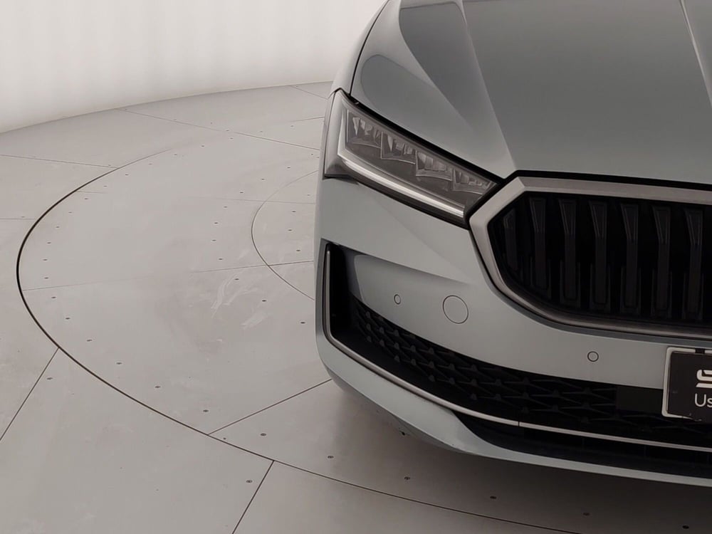 Skoda Superb usata a Massa-Carrara (5)