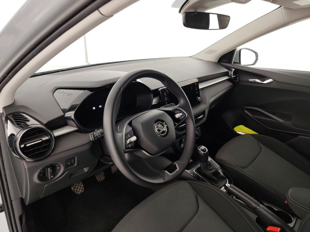 Skoda Fabia usata a Massa-Carrara (8)