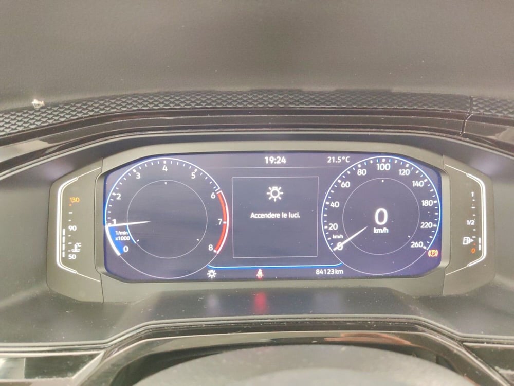 Volkswagen Polo usata a Massa-Carrara (15)
