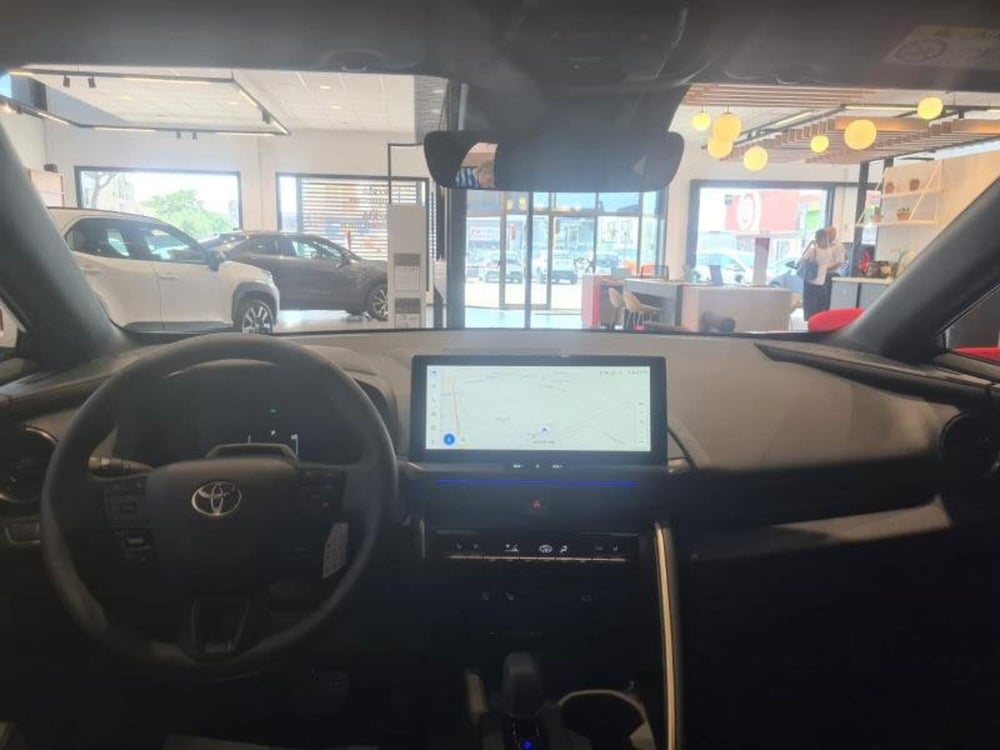 Toyota Toyota C-HR nuova a Perugia (8)