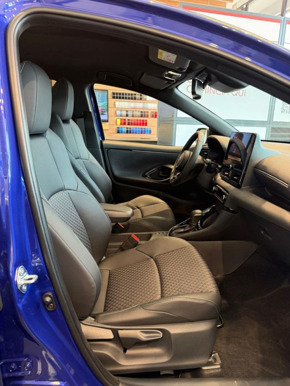 Toyota Yaris nuova a Perugia (5)