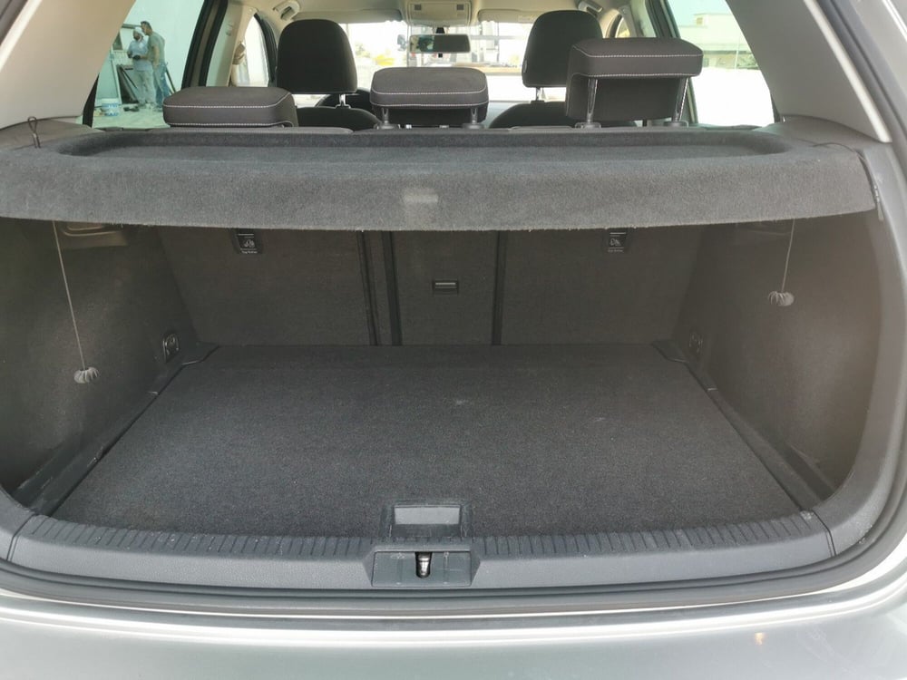 Volkswagen Golf usata a Taranto (12)