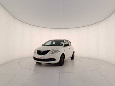 Lancia Ypsilon 1.0 FireFly 5 porte S&amp;S Hybrid Silver Plus del 2021 usata a Treviso