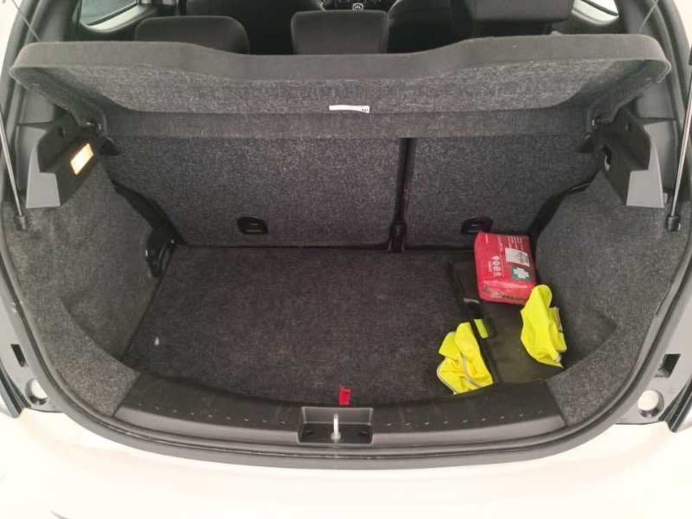 Lancia Ypsilon usata a Treviso (18)