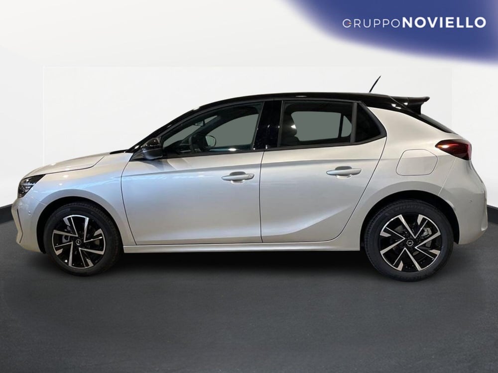 Opel Corsa nuova a Salerno (4)
