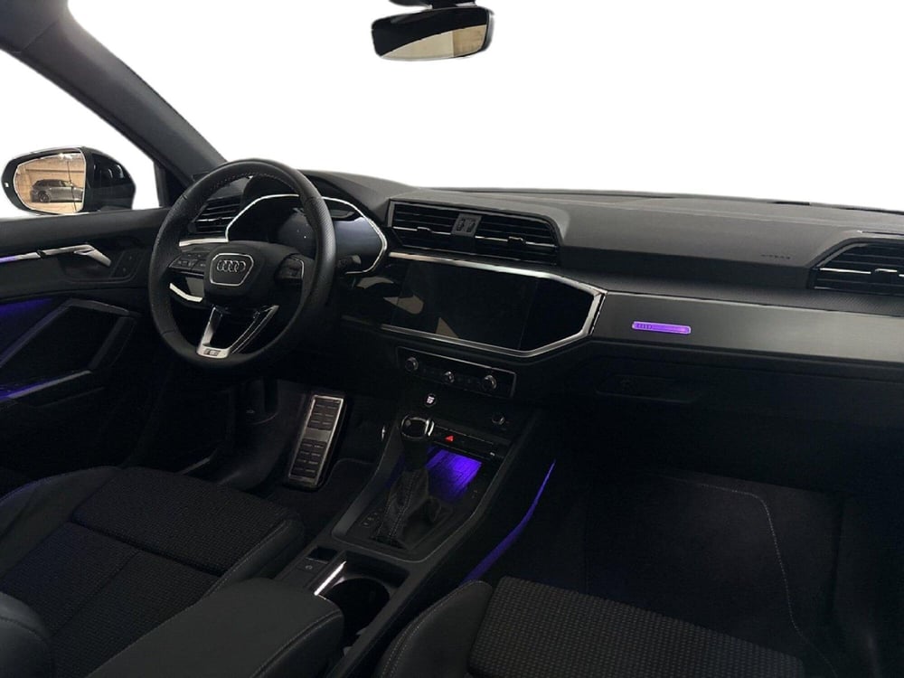 Audi Q3 Sportback usata a Napoli (10)