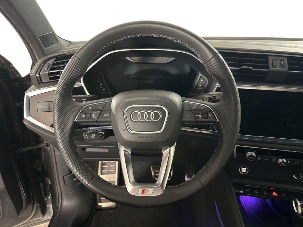 Audi Q3 Sportback usata a Napoli (11)