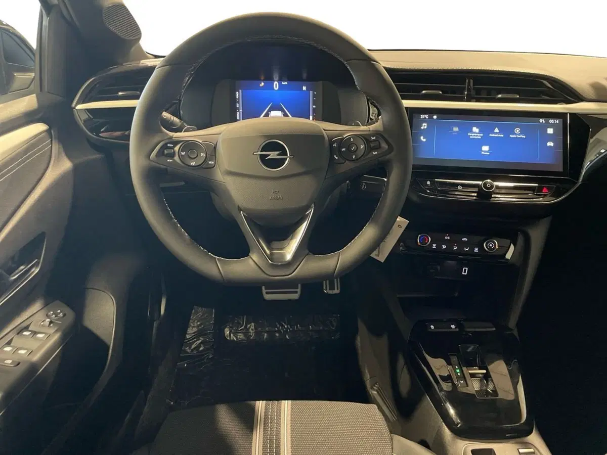 Opel Corsa nuova a Salerno (10)