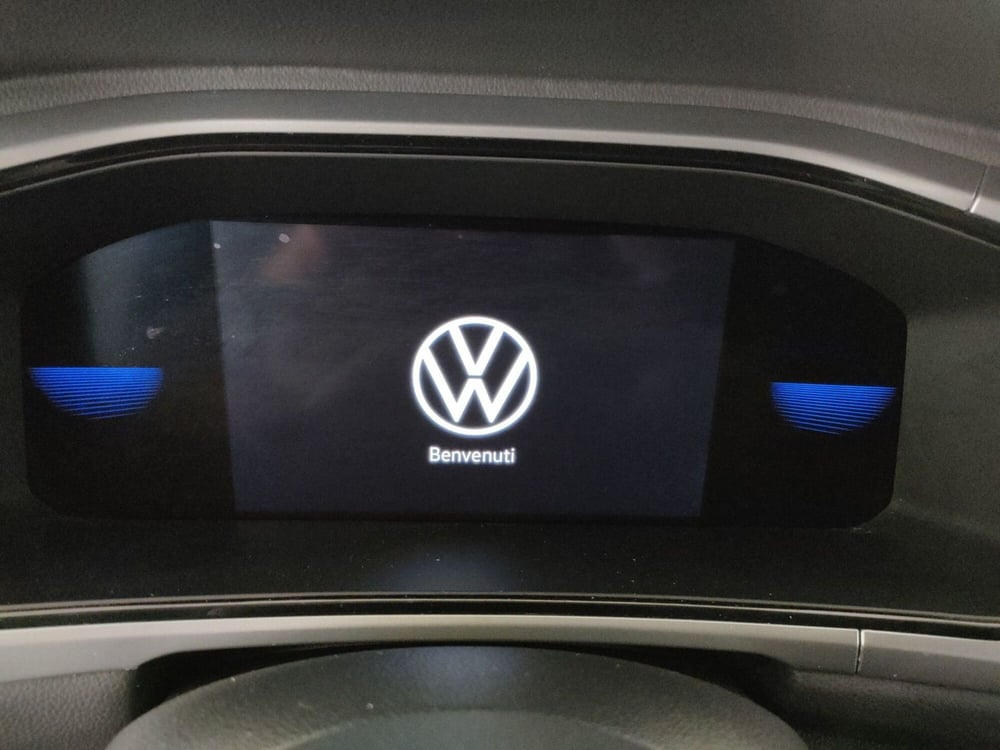Volkswagen T-Roc usata a Napoli (11)