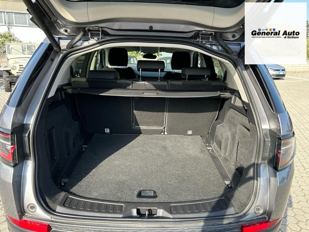 Land Rover Discovery Sport usata a Lucca (15)