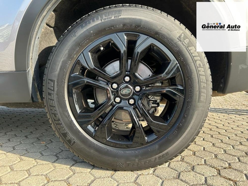Land Rover Discovery Sport usata a Lucca (16)