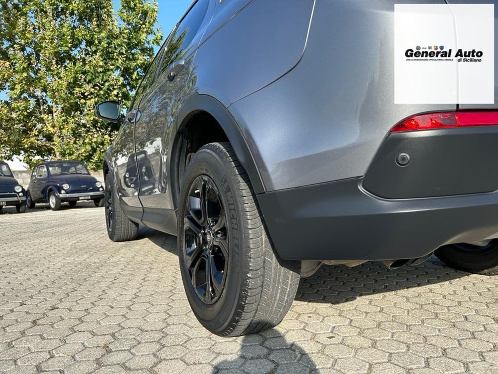 Land Rover Discovery Sport usata a Lucca (18)