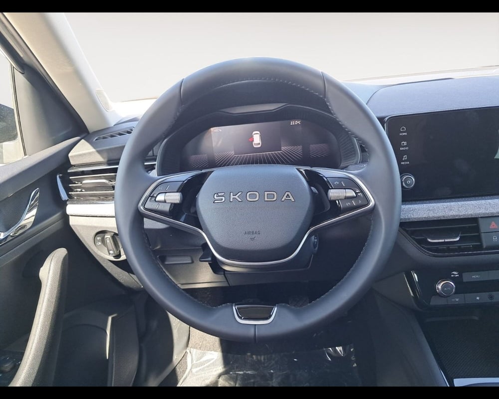 Skoda Kamiq nuova a Ravenna (15)