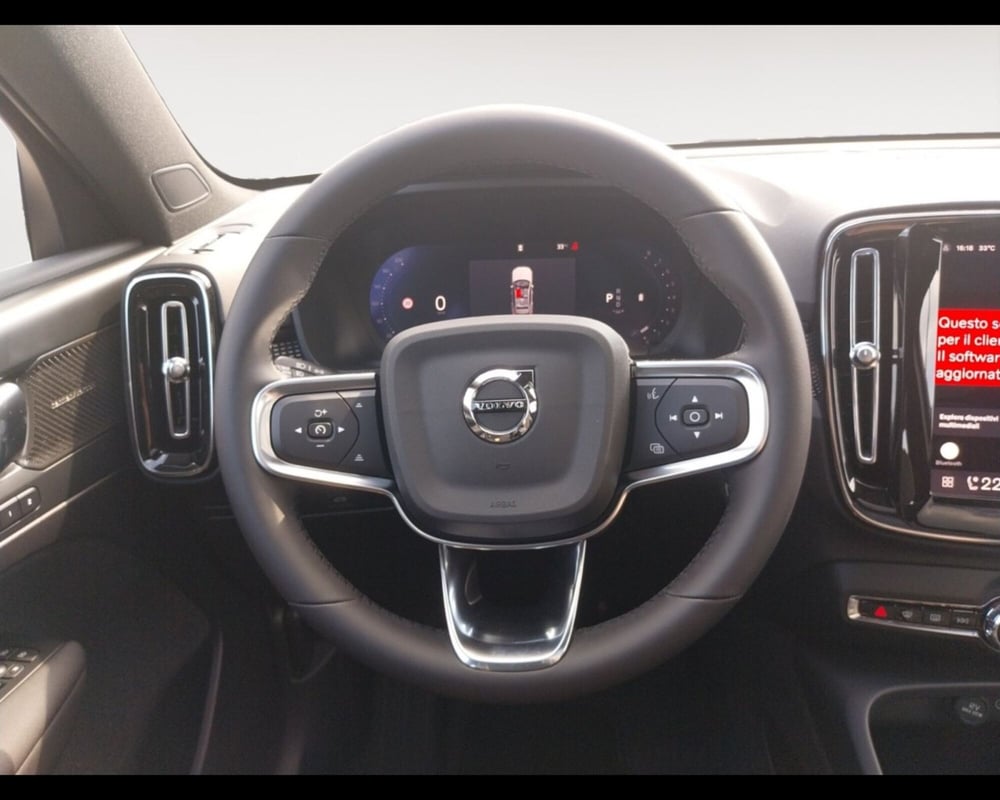 Volvo XC40 nuova a Bologna (10)