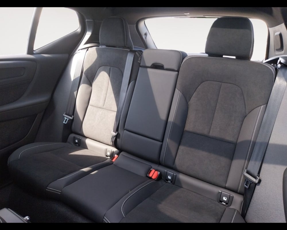 Volvo XC40 nuova a Bologna (15)