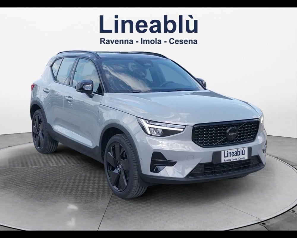 Volvo XC40 nuova a Bologna (7)