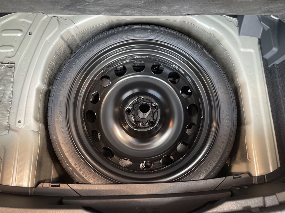 Volkswagen T-Cross nuova a Varese (15)