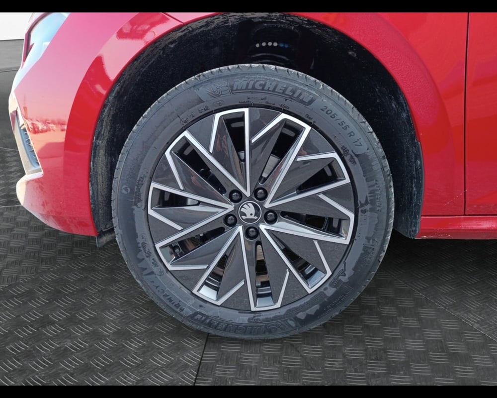Skoda Kamiq usata a Ravenna (14)