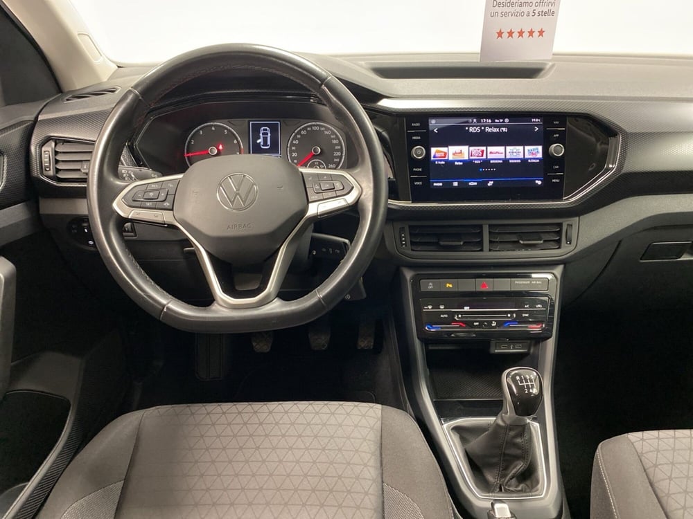 Volkswagen T-Cross usata a Varese (13)