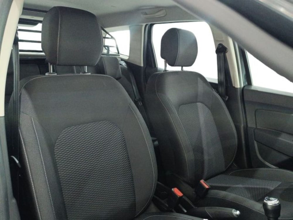 Dacia Duster usata a Catania (10)
