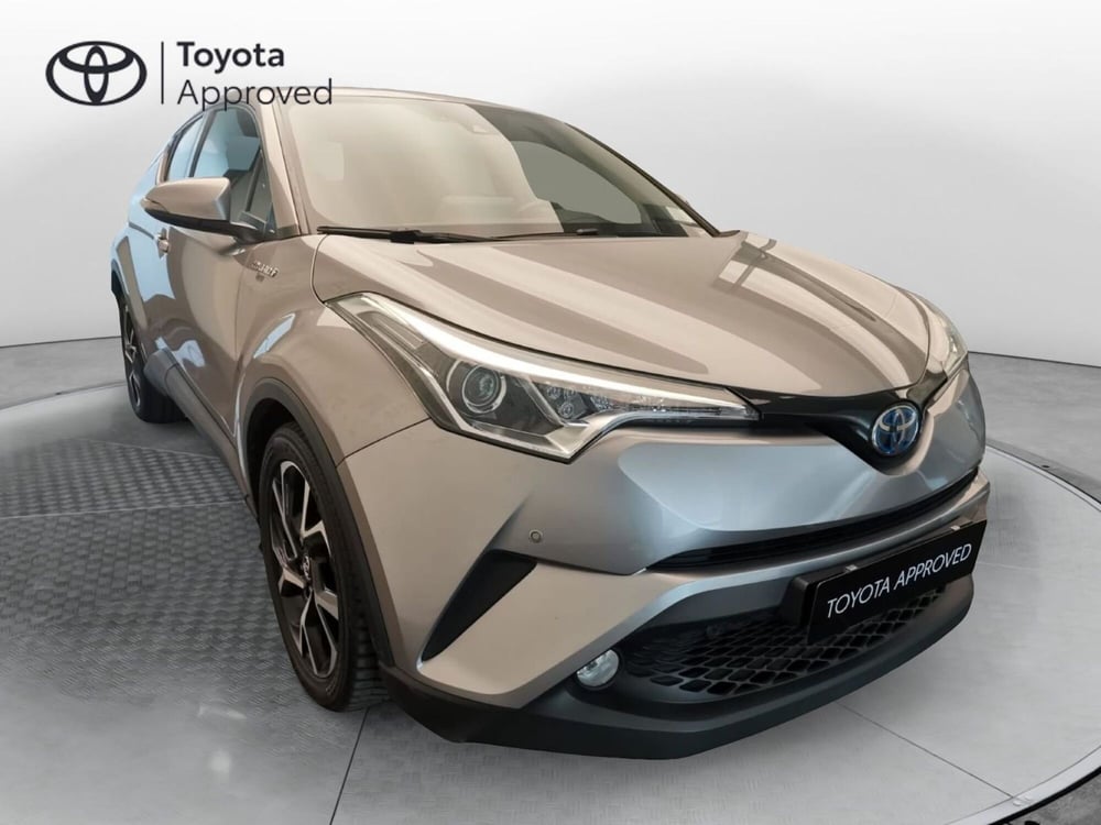 Toyota Toyota C-HR usata a Bergamo (13)