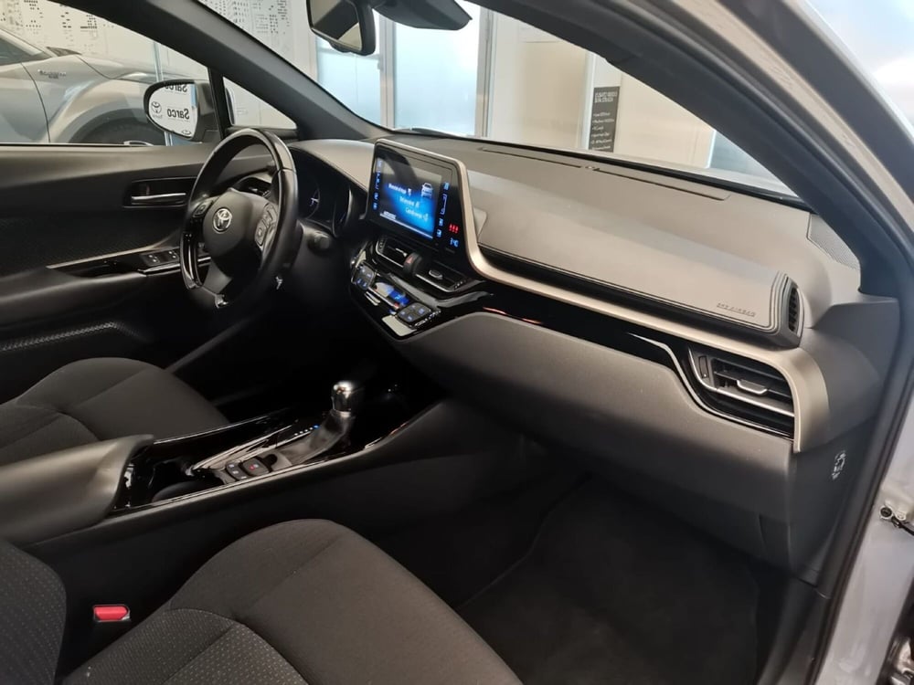 Toyota Toyota C-HR usata a Bergamo (6)