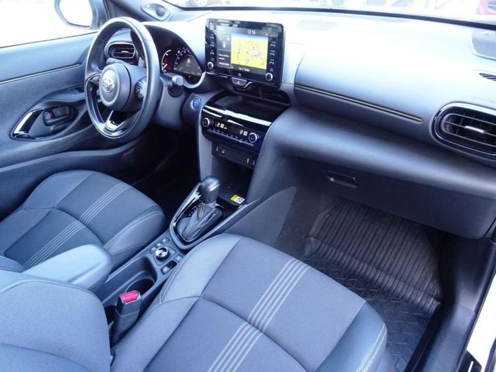 Toyota Yaris Cross usata a Bergamo (15)