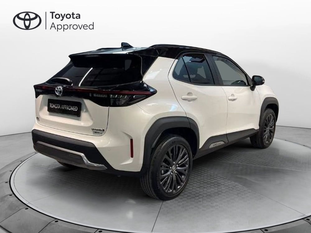 Toyota Yaris Cross usata a Bergamo (4)