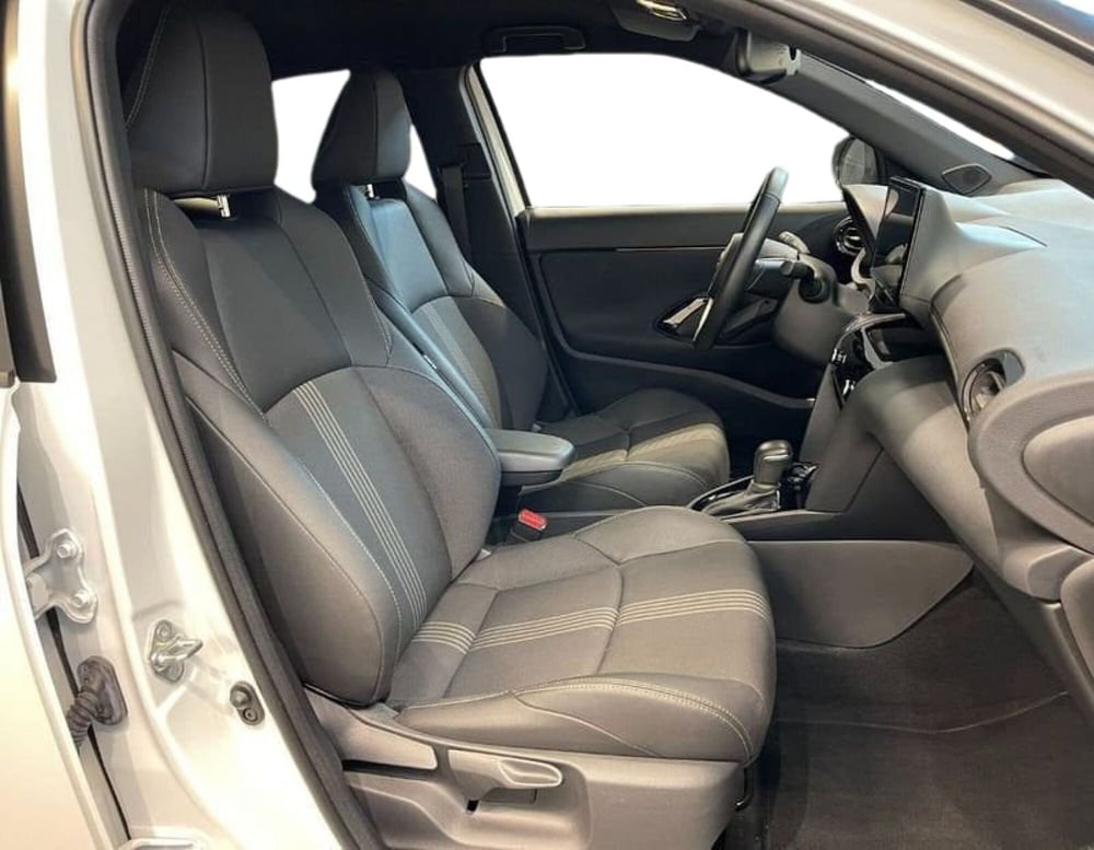 Toyota Yaris Cross usata a Bergamo (7)