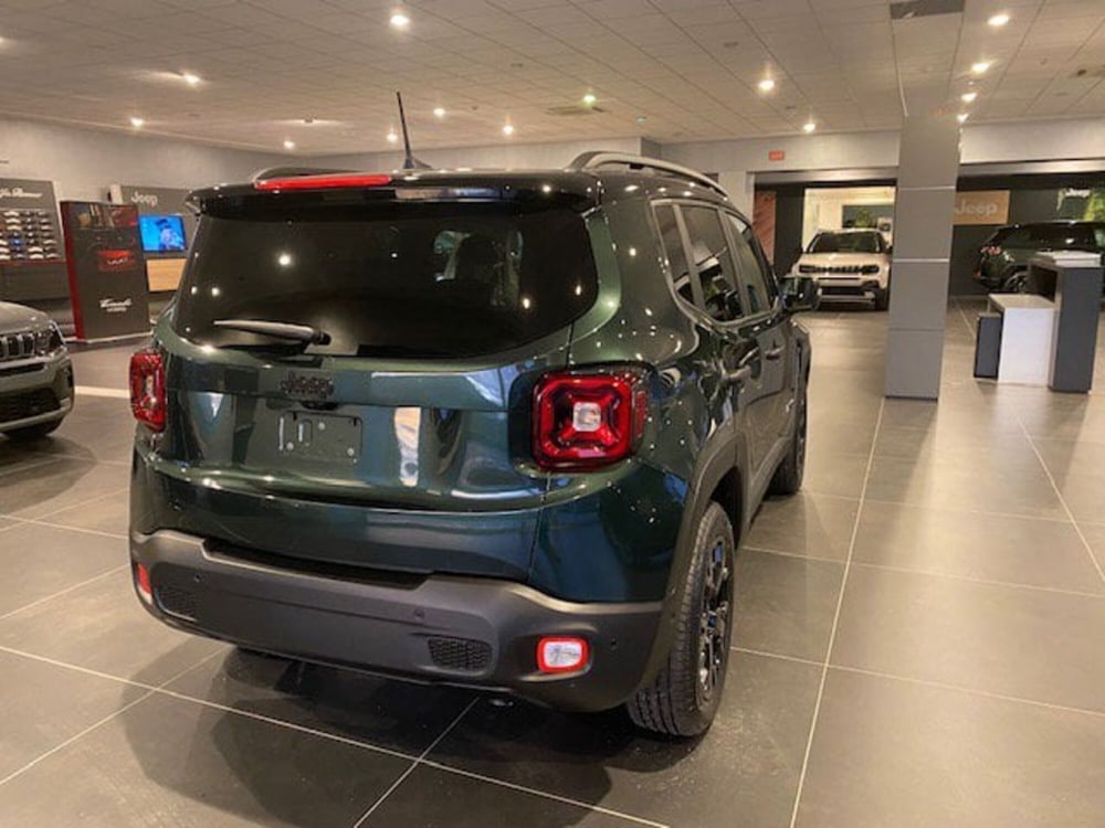 Jeep Renegade nuova a Benevento (13)