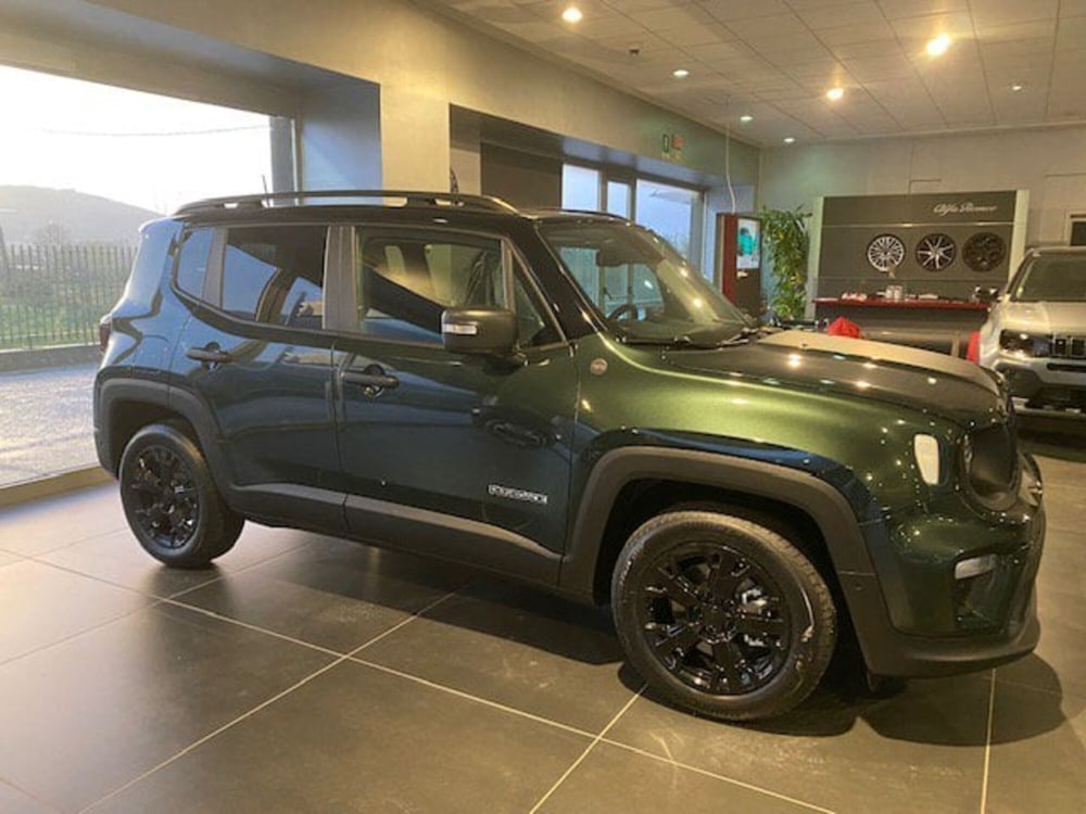 Jeep Renegade nuova a Benevento (8)