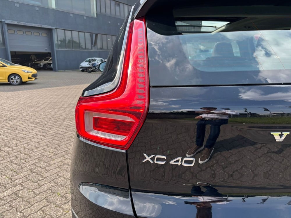 Volvo XC40 usata a Monza e Brianza (16)