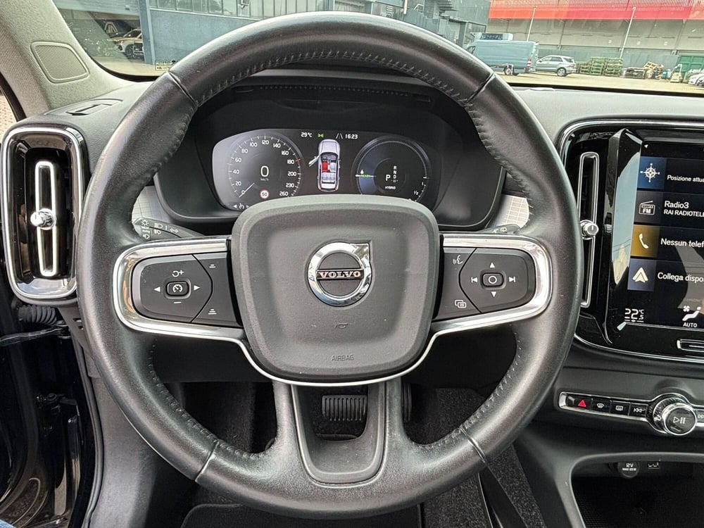 Volvo XC40 usata a Monza e Brianza (18)
