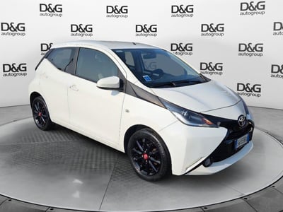 Toyota Aygo 1.0 VVT-i 69 CV 5 porte x-play TSS del 2014 usata a Carpi
