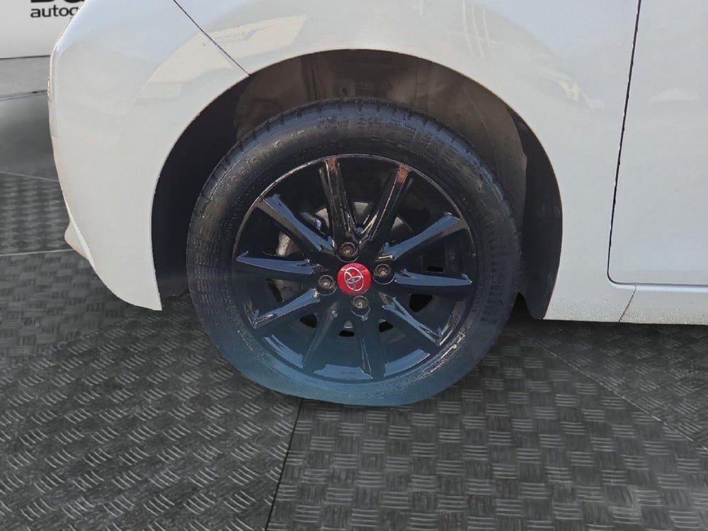 Toyota Aygo usata a Modena (11)