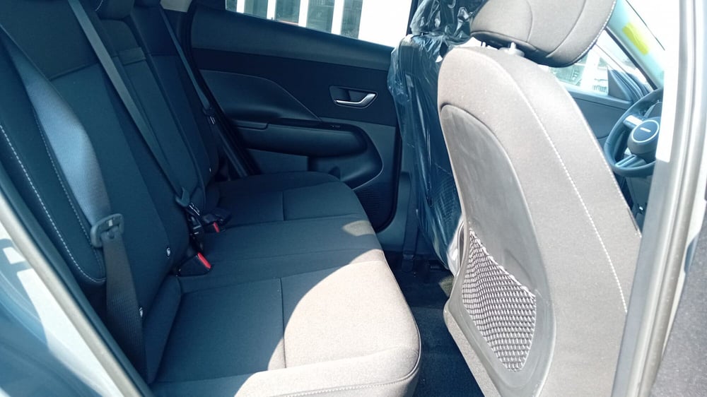 Hyundai Kona nuova a Benevento (14)