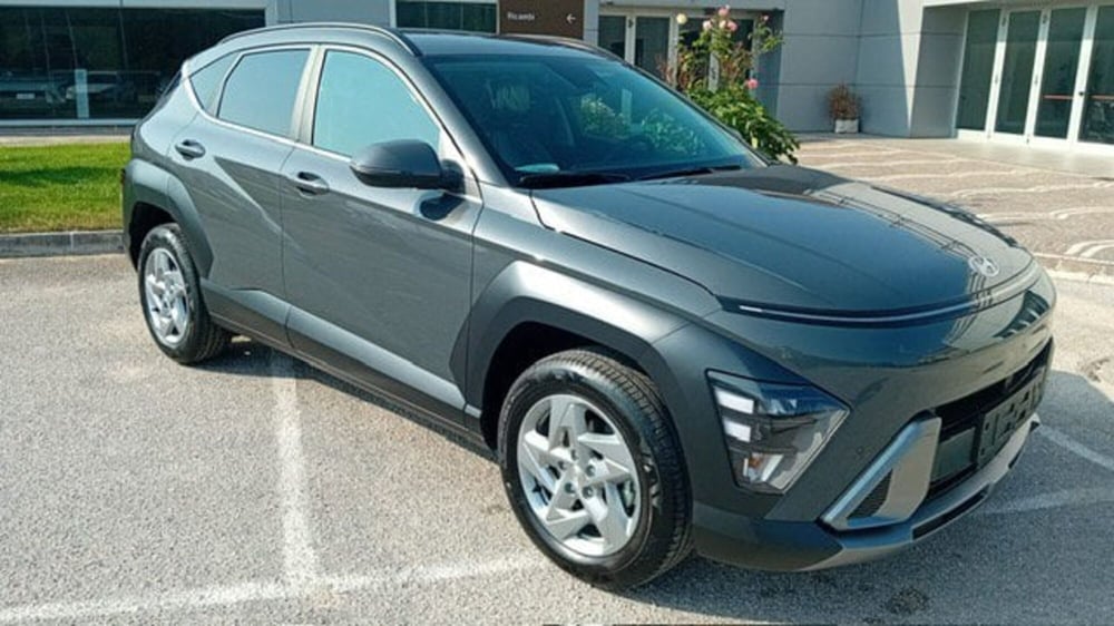 Hyundai Kona nuova a Benevento (3)