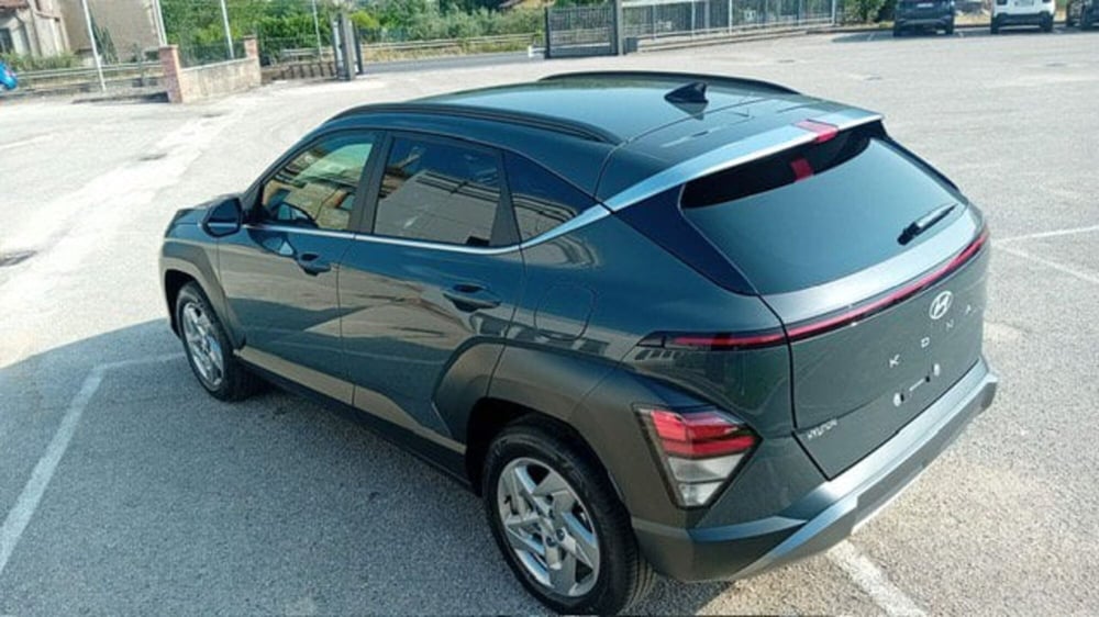 Hyundai Kona nuova a Benevento (6)