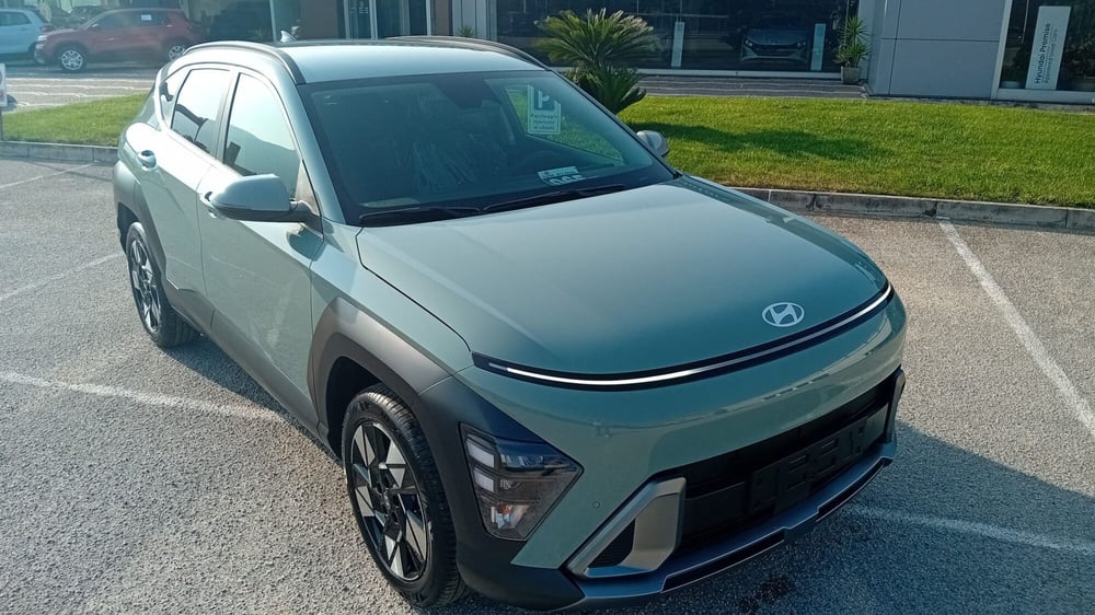 Hyundai Kona nuova a Benevento (2)