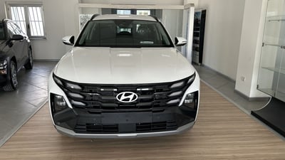 Hyundai Tucson 1.6 hev Business 4wd auto nuova a Paolisi