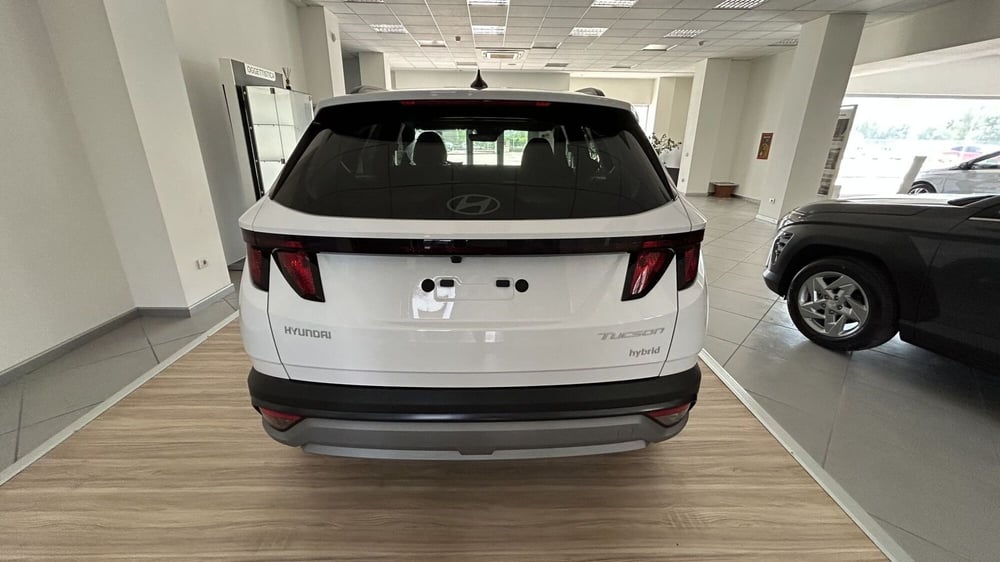 Hyundai Tucson nuova a Benevento (5)