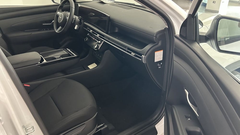 Hyundai Tucson nuova a Benevento (9)