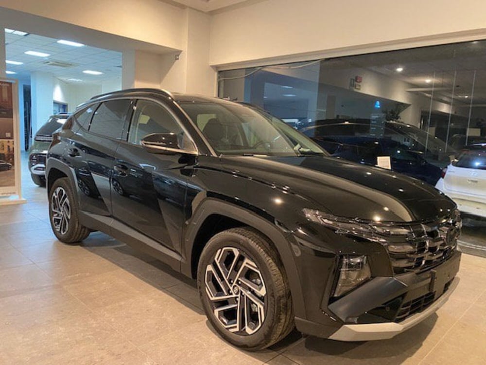 Hyundai Tucson nuova a Benevento (11)