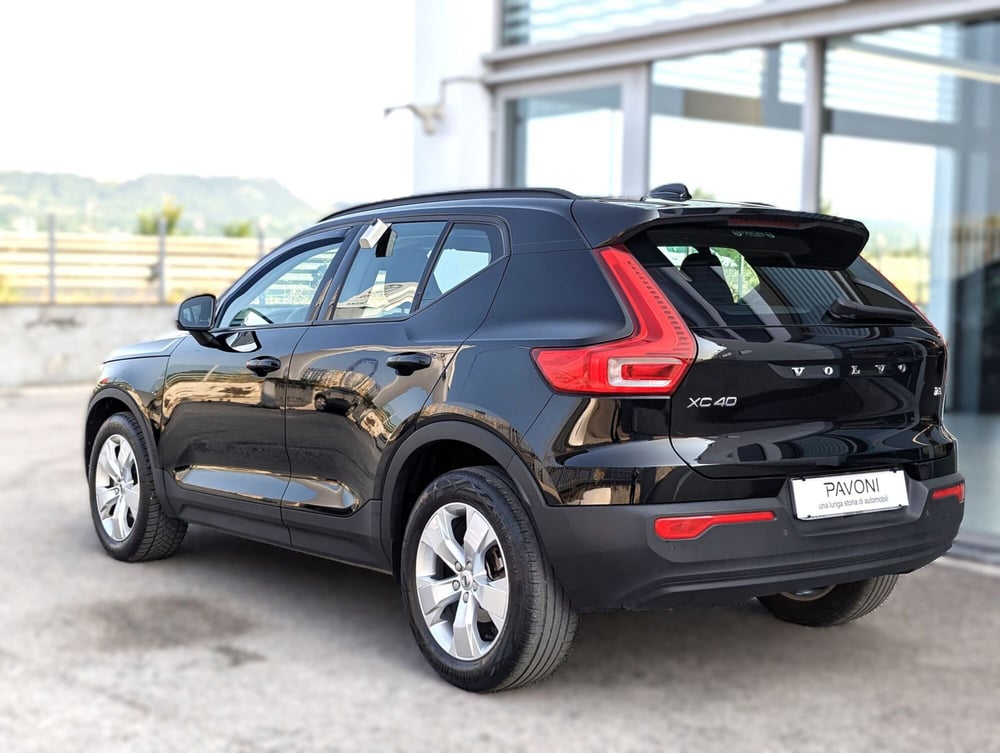 Volvo XC40 usata a Pescara (5)