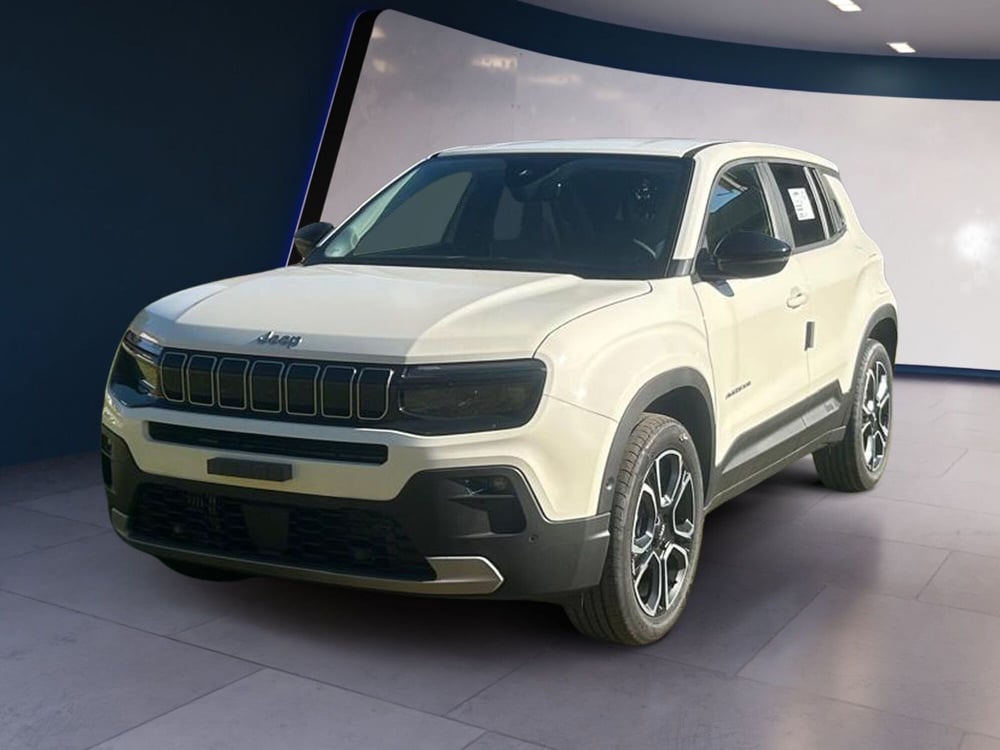 Jeep Avenger nuova a Salerno
