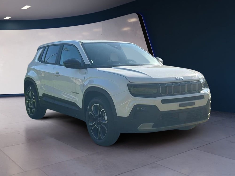 Jeep Avenger nuova a Salerno (2)