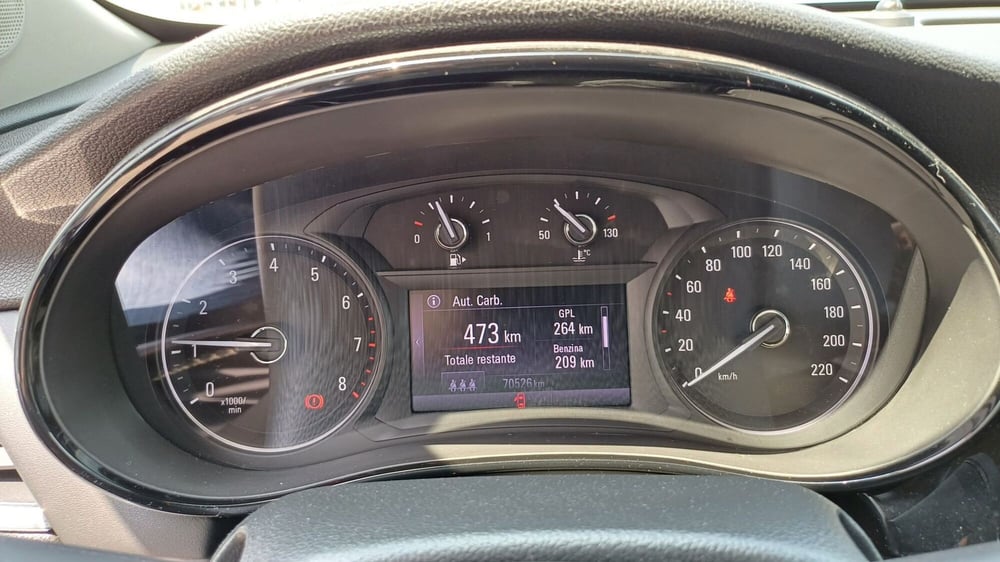 Opel Mokka usata a Padova (17)