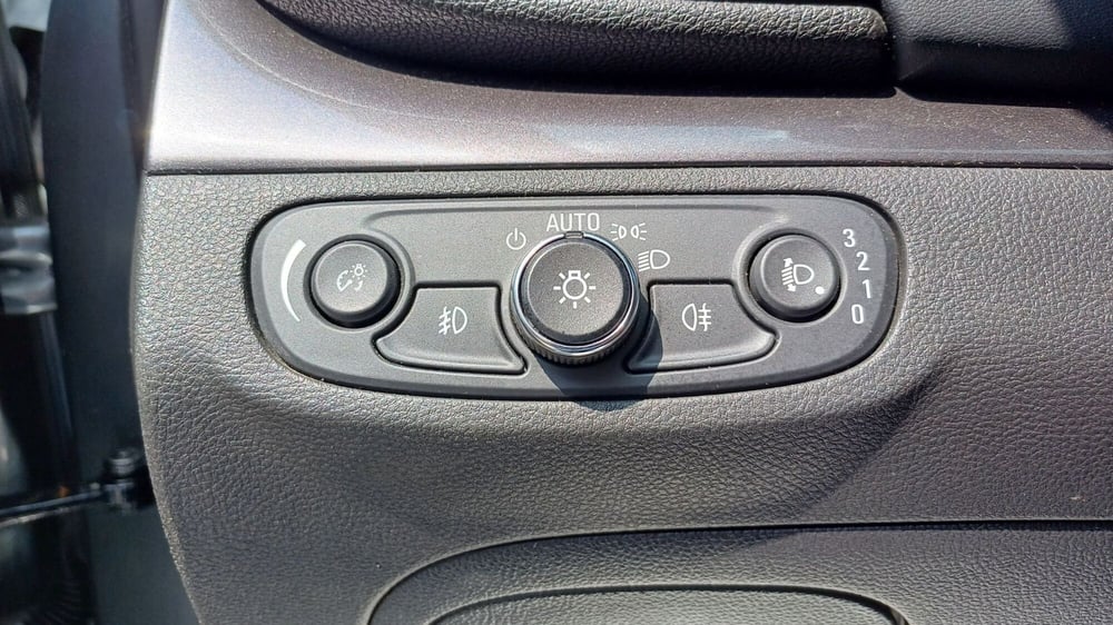 Opel Mokka usata a Padova (19)